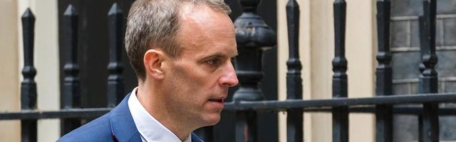 Britanski šef diplomatije: Genocid u Srebrenici bio je planirana operacija