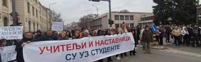 Novi protest studenata u Nišu, ovog puta i blokada Mosta mladosti