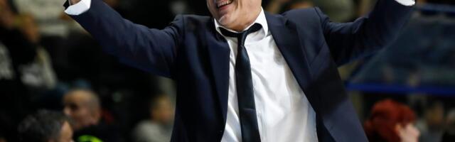 MUTA OPET „BLJUJE VATRU“: „Orlovi na Evrobasketu? To ni na šta ne liči!“