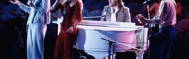 Zarađuju milijarde, a nisu ni kročili na binu: ABBA šou doneo ekonomiji neverovatnih 2,06 milijardi funti!