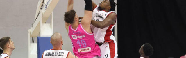 Кошаркаши Меге победили Беч