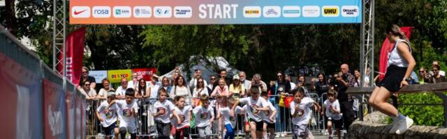 ODRŽAN JUBILARNI 30. DEČJI MARATON: Mališani oduševili na trci u Beo zoo vrtu