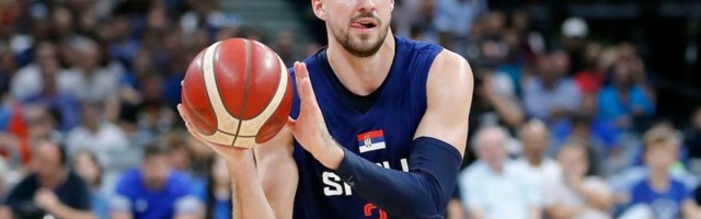 Gudurić pred povratkom u Fenerbahče, čeka se konačna odluka Memfisa