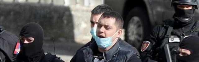 VELJA I EKIPA OSTAJU IZA REŠETAKA! Sudija doneo odluku o pritvoru