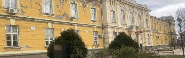 Inspekcija u Prokuplju utvdila koji su javni objekti nebezbedni, a koji mogu da se uruše, spisak dug