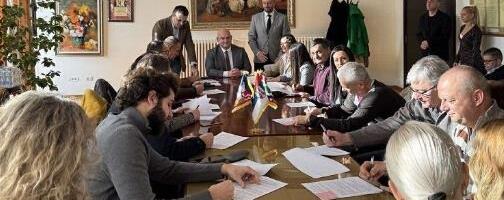 ČUKARIČKA KARTICA: Potpisano prvih 120 ugovora za unapređenje kvaliteta života građana nižim cenama