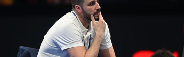 U očima se vidi sve, od agonije do sreće! Evo kako je Miloš Ćuk proslavio zlatnu medalju /FOTO/