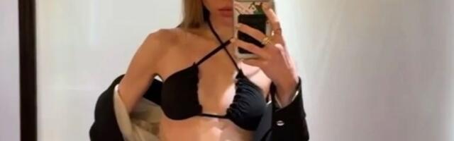 Cepterova usvojena ćerka u bikiniju izašla u grad: Objavila vruće fotke - raskopčala sako, sevnuo dekolte