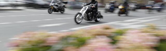 OD POČETKA GODINE POGINULO JE DEVET MOTOCIKLISTA! Vujanić o opasnostima u saobraćaju za Kurir televiziju: "Korišćenje telefona u vožnji postalo je svakodnevica"