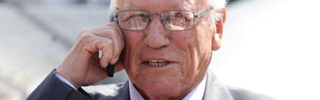 MILANČE RADOSAVLJEVIĆ POSTAO INTERNET SENZACIJA! Najavio koncert, karte se rasprodaju rekordnom brzinom: Dobio podršku NAJVEĆIH ZVEZDA (FOTO)