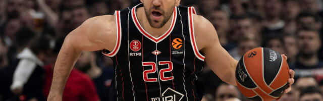 Micić u problemu: Srbin ostao u Beogradu, nije mogao na avion sa ekipom Hapoela (FOTO)