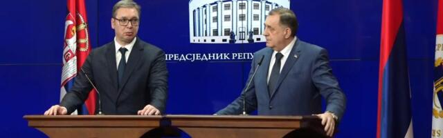 "TEŠKO JE NAĆI REČI UTEHE!" Vučić uputio saučešće Dodiku povodom smrti majke: Neka uspomena na nju bude večna uteha i snaga