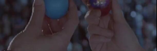 Kako je protekla uskršnja noć ispred RTS-a – iz objektiva studenata FDU: „Najlepše je u krugu porodice“ (VIDEO)