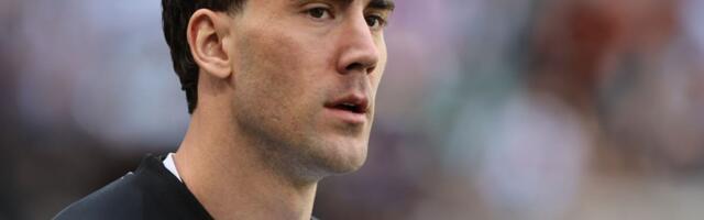DRAMA OKO VLAHOVIĆA DOBILA NOVI OBRT! Torino gori zbog Dušana: Direktor Juventusa otvorio karte - progovorio o sudbini srpskog napadača!