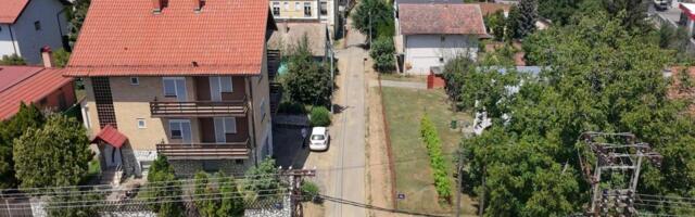 Izmenjen režim saobraćaja na više lokacija u Sremskoj Kamenici