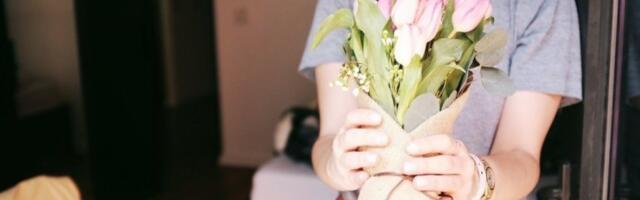 SRPKINJE OBOŽAVAJU OVAJ CVET, A MOŽE IH UBITI! Svaki njegov deo je otrovan! IZAZIVA NEPRAVILAN RAD SRCA, DEZORIJENTACIJU, ALERGIJU, A MOŽE I SMRT!