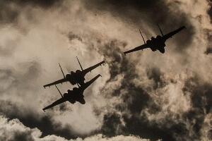 Укопавање Ирана, припрема за испоруке "сухоја"