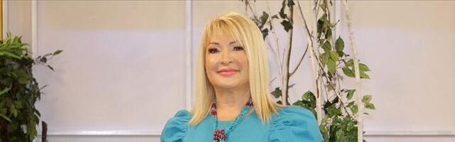 Naša pevačica ima jednu od NAJSKUPLJIH kuća na estradi! Sva u zlatu, a nalazi se na Bežanijskoj kosi (FOTO)