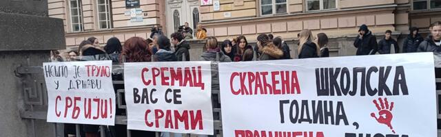 DS: Razlozi za smenu direktorke „Sremca“ neozbiljni i banalni, nastavak „fašizacije“
