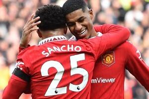 Јунајтед убедљив против Лестера, сан о титули још увек живи