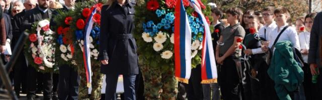 ĐURĐEVIĆ POVODOM GODIŠNJICE NATO AGRESIJE: Smrt pobeđujemo novim životom, a zaborav kulturom pamćenja