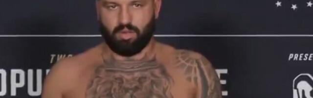 Šok scena: Došao na merenje, pa se ispovraćao pred svima (VIDEO)