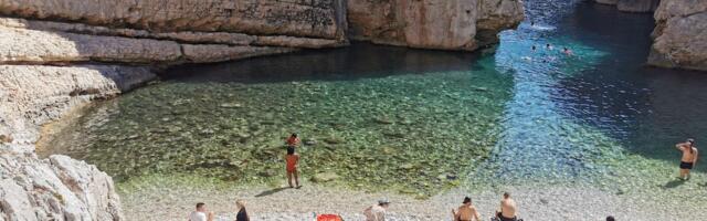 Poljakinja nije mogla da veruje šta je zatekla na hrvatskoj plaži: "Kad je potrebno da dođem?"