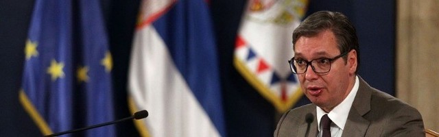 "A šta je to kompromis sa Kosovom, Vučiću?"