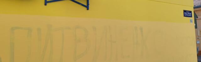 Prekrečen grafit mržnje upućen ukrajinskom ambasadoru u Novom Sadu