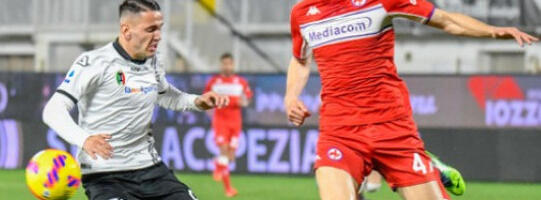 ​Фудбалери Фиорентине и Сасуола одиграли нерешено