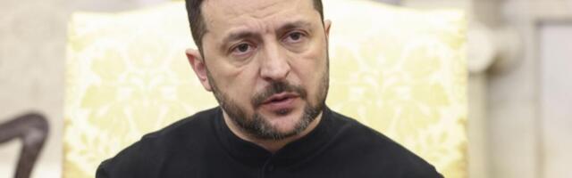 "POGODILI SMO IH NA 1.300 KILOMETARA OD LINIJE FRONTA" Zelenski objavio snimak brutalnog udara na Rusiju (VIDEO)