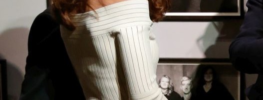 Nikada neće izaći iz mode: Nosite Brigitte Bardot top po uzoru na poznate