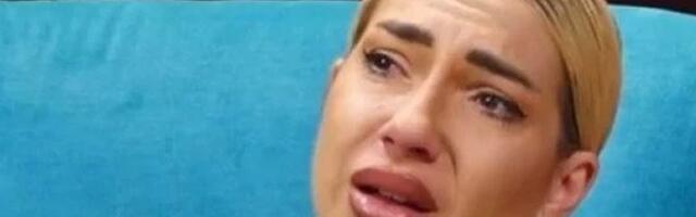 Jovana Jeremić kroz suze priznala sve o kolegi sa Pinka: "Samo on i ja to znamo, nikada neću da mu zaboravim!"