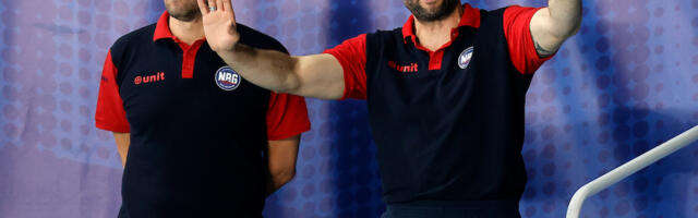 Šapić i gradonačelnik i trener: Plivanje u pogrešnom smeru i dokaz da je u Srbiji sve moguće