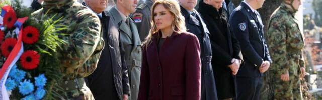 MINISTARKA STAMENKOVSKI POLOŽILA VENAC NA GROB SVETOZARA MILETIĆA: Ideja narodnog dostojanstva i jedinstva je jača od svake imperije