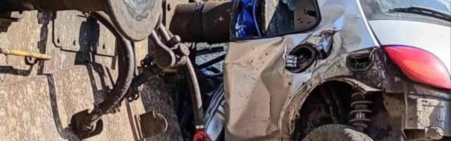 Voz udario automobil: Užas u Požarevcu (FOTO)