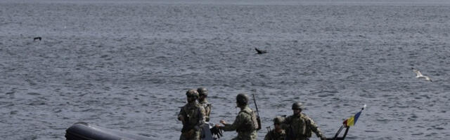 Војни дрон испливао на обалу Црног мора