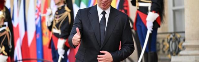 ONI NAJBOLJE ZNAJU KOLIKO SU IM PUŠKE PRAZNE! Dok je Vučić na važnom skupu u Parizu, Đilas i blokaderi u Beogradu se svađaju ko im je kriv što će izgubiti izbore!
