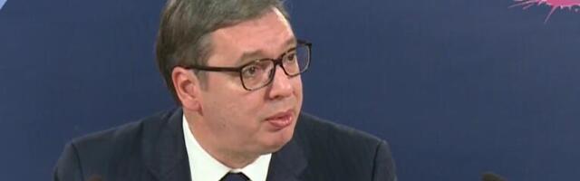 OVOG ČIKU POZNAJETE! Vučič pokazao sliku Đilasa: Evo šta je on govorio u intervju za Nedeljnik iz 2017. godine!