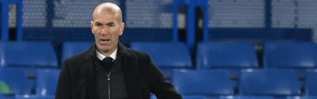 Zidan čeka Dešana, Francuska mu preča od Pari Sen Žermena