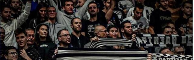 Grobari iz Bolonje podržali studente (FOTO)