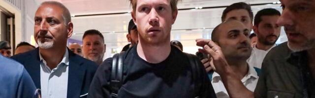 Ključa pod Vezuvom: De Brujne stigao u Napoli (FOTO)