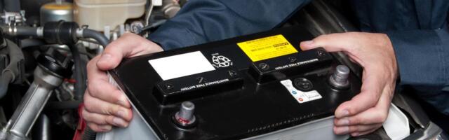 Čim na vašem autu primetite ove signale, znajte da je akumulatoru došao kraj: Postoje 4 jasna znaka za to