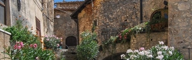 Ovo prelepo italijansko seoce Santo Stefano plaća ljudima da se dosele (FOTO)