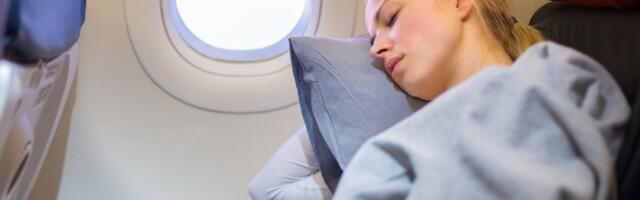 Stručnjak za spavanje otkriva TRIK kako da ZASPITE U AVIONU za samo 5 MINUTA