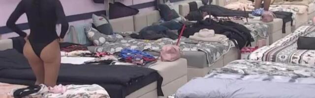 CURI JOJ ZADNJICA U UŽIVO PROGRAMU? Maja u strahu zbog silikona – gledaoci u šoku, HOĆE LI DOKTOR DODATI JOŠ?