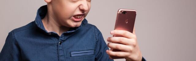 Maloletnicima zabrana korišćenja društvenih mreža: Ovo se neće svideti mnogima (ANKETA)