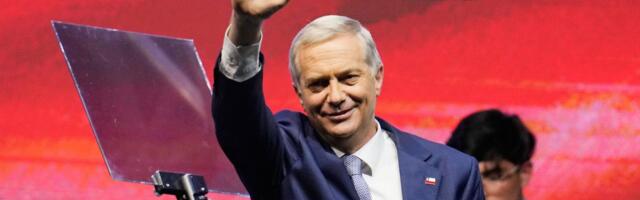 OTAC BIVŠI PORUČNIK VERMAHTA, POBEGAO "PACOVSKIM KANALIMA" UZ POMOĆ VATIKANA Mračna porodična prošlost i svetla budućnost novog predsednika Čilea (FOTO)