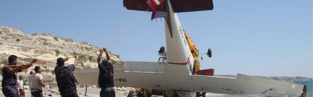 Pao avion! Srušio se naočigled šokirane gomile - Pilot poginuo na licu mesta! (VIDEO)