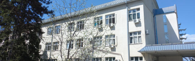 Pacijent izvršio samoubistvo skokom sa drugog sprata zgrade Internog odeljenja bolnice u Čačku